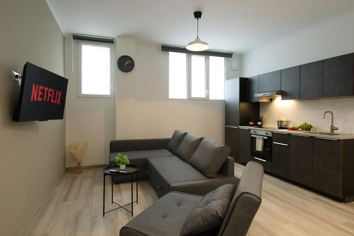 Lägenhet Luxhome Duomo - San Siro 10Min Milano