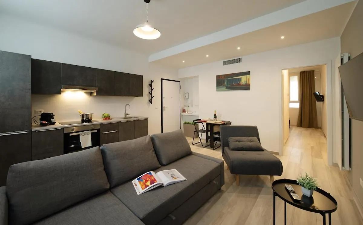 Lägenhet Luxhome Duomo - San Siro 10Min Milano