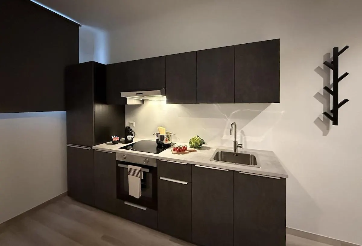 Luxhome Duomo - San Siro 10Min Milán Apartmán